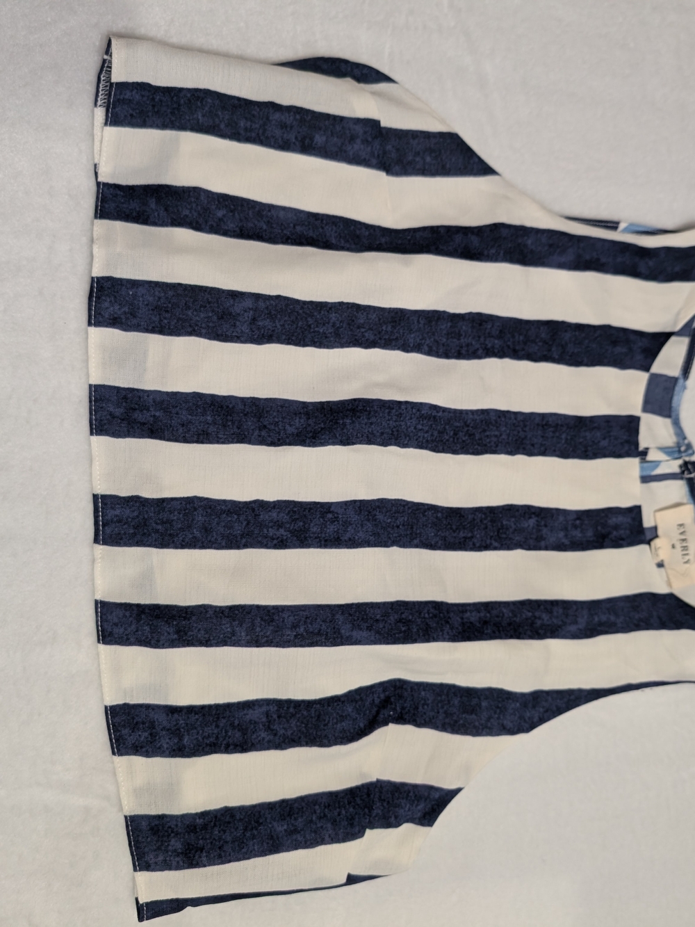 Everly Navy and White Vertical Stripe‎ Blouse Cropped Size L